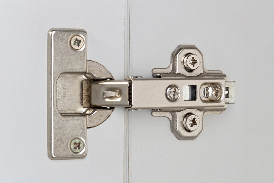 Schrank 5OH mit Sockelbl. CE Buche/Buche