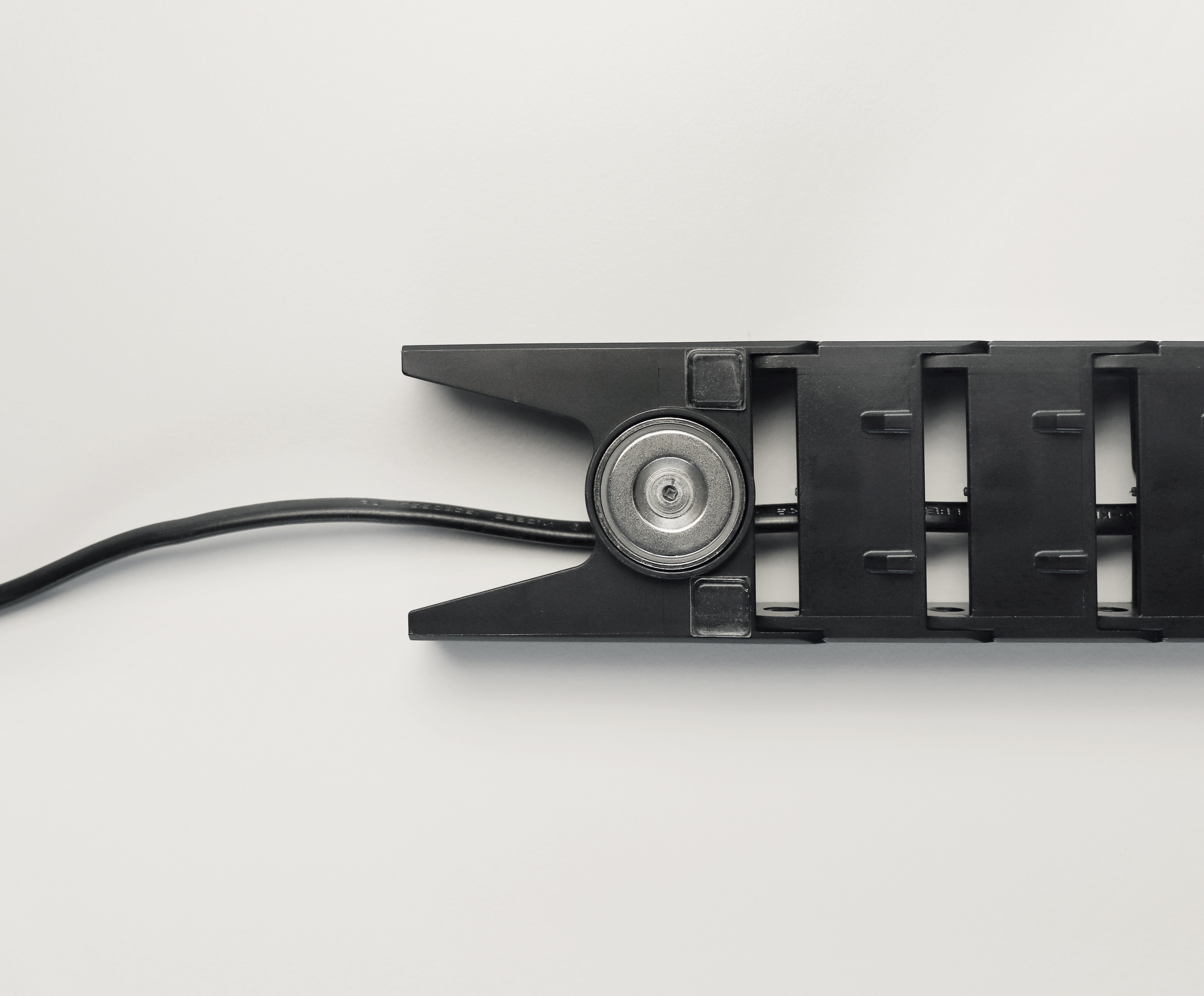 Kabelkette vertikal, weiß